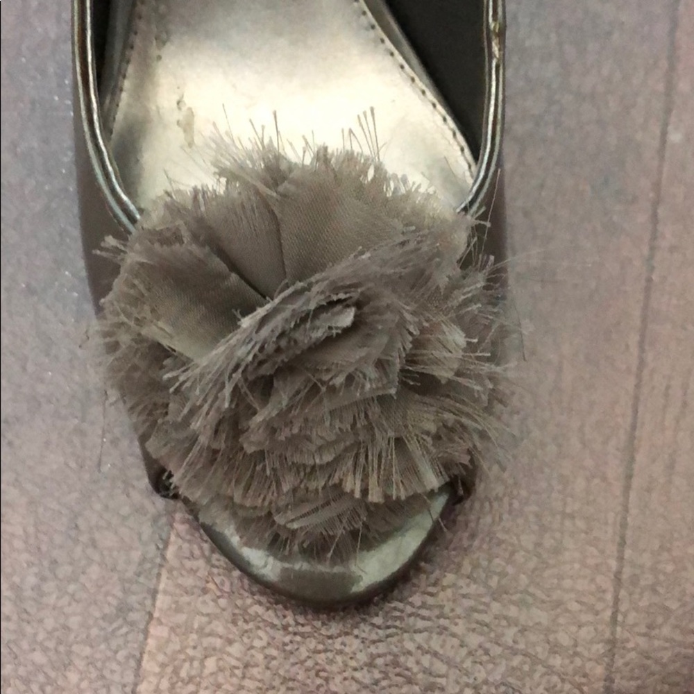 Heels - Picture 3 of 5